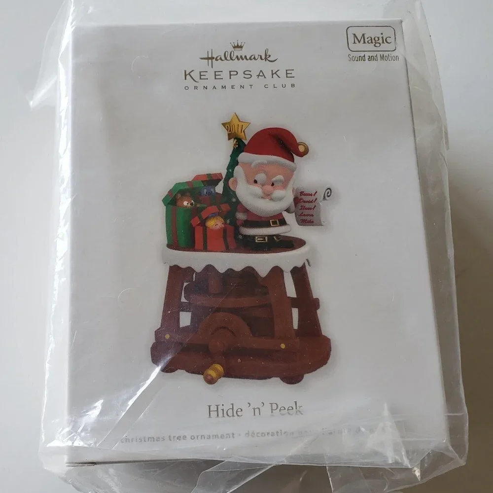 NWT - 2011 Hide 'n' Peek Hallmark Keepsake Ornament Sound and Motion